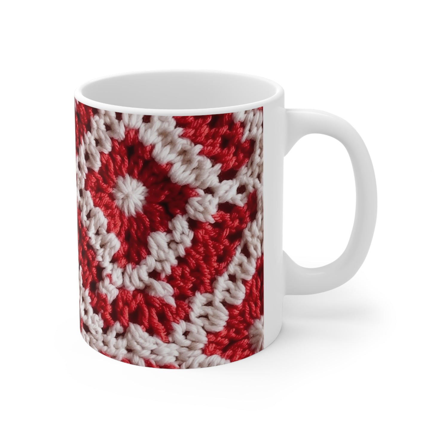 Cálido punto de ganchillo rojo y blanco de invierno: diseño de textura cinematográfico elegante - Taza de cerámica de 11 oz 