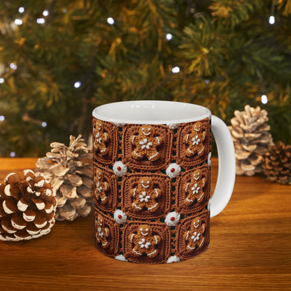 Ganchillo de hombre de jengibre, diseño clásico de galletas navideñas, artesanía navideña festiva. Decoración navideña - Taza de cerámica 11oz 