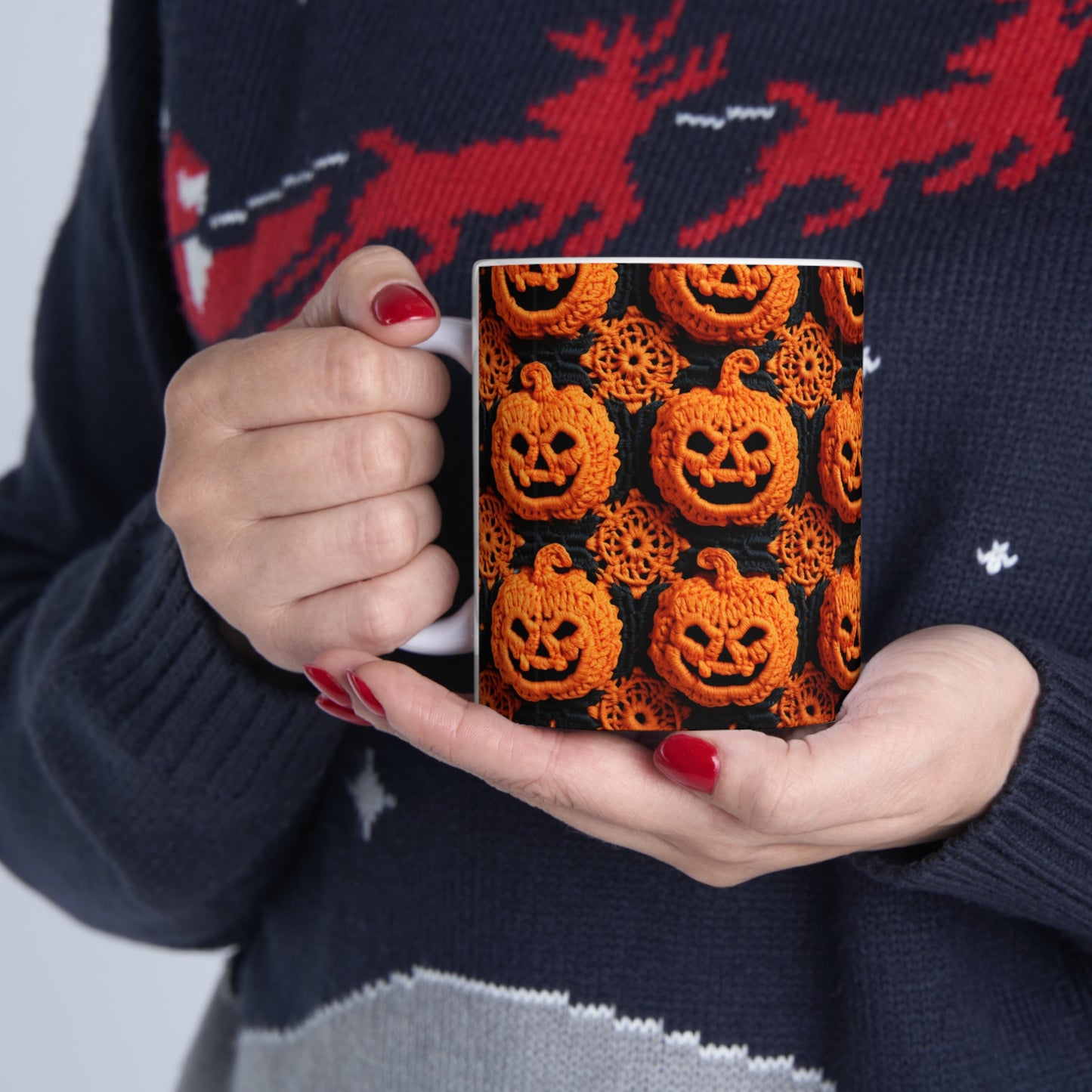 Patrón festivo festivo de terror aterrador de calabaza de ganchillo de Halloween - Taza de cerámica de 11 oz