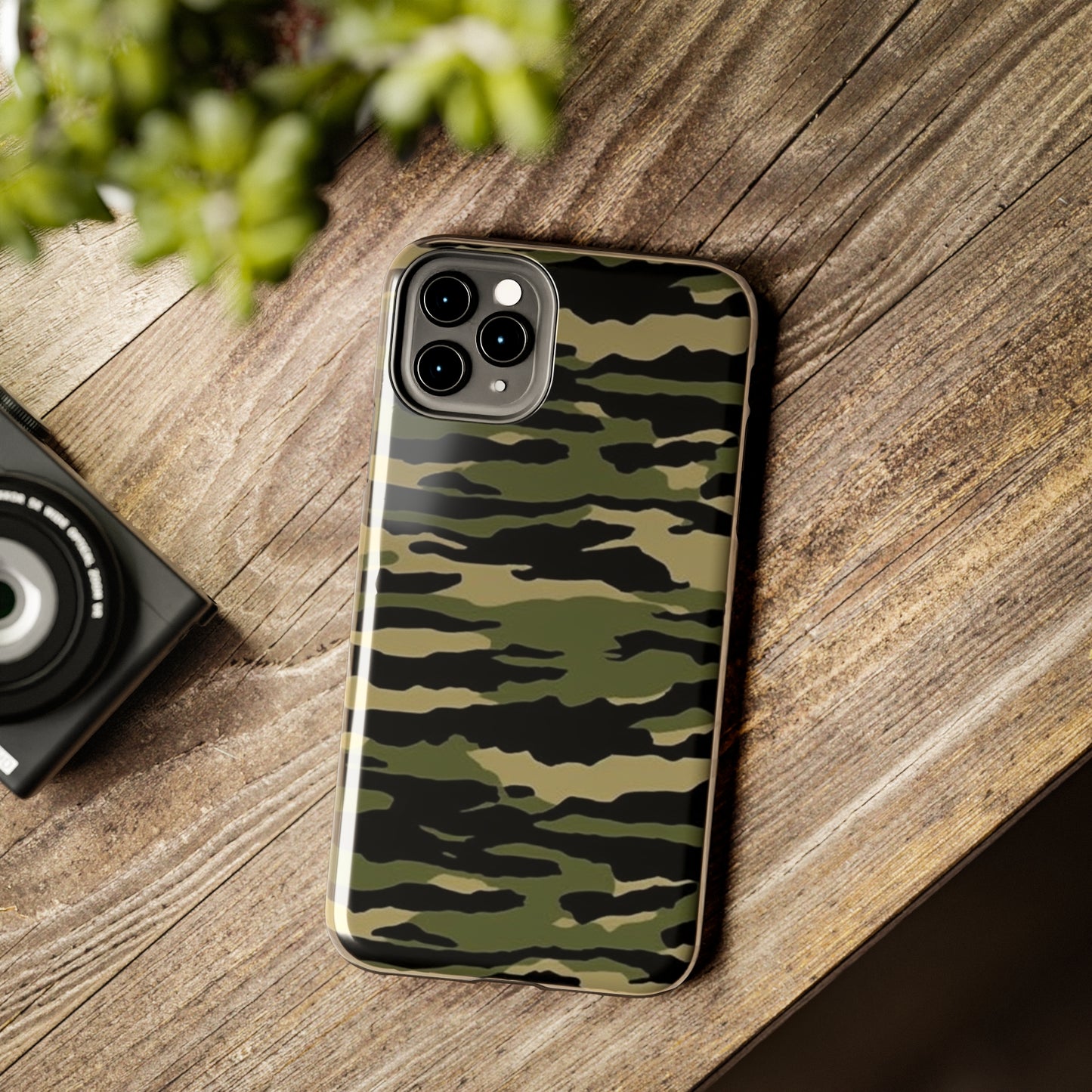 Tiger Stripe Camouflage: Vietnam War Era Style - Tough Phone Cases