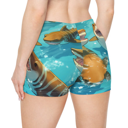 Tiger Shark: Ocean Marine Wildlife - Underwater - Women's Shorts (AOP)