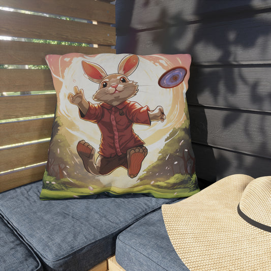 Disc Golf Rabbit: Bunny Aiming Frisbee for Basket Chain - Outdoor Pillows