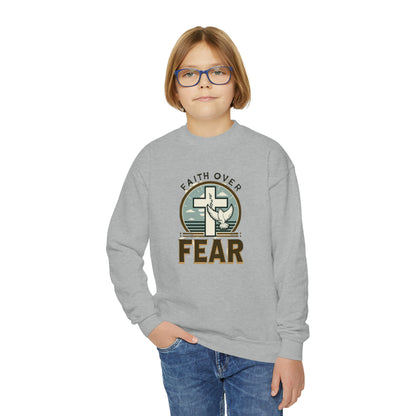 Faith Over Fear キリスト教、宗教芸術、イエスにインスピレーションを得た - ユース クルーネック スウェットシャツ