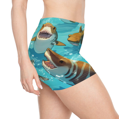 Tiger Shark: Ocean Marine Wildlife - Underwater - Women's Shorts (AOP)