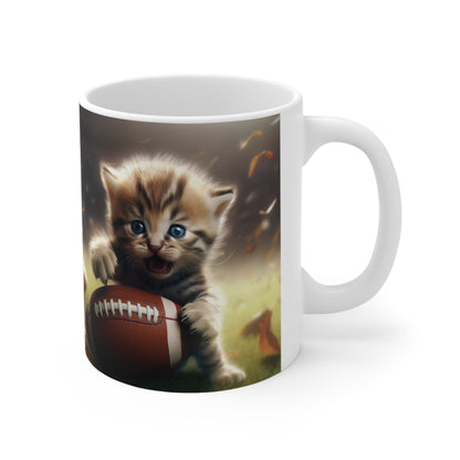 Football Kitten Touchdown: Tabby's Winning Play Sport Game - Ceramic Mug 11oz