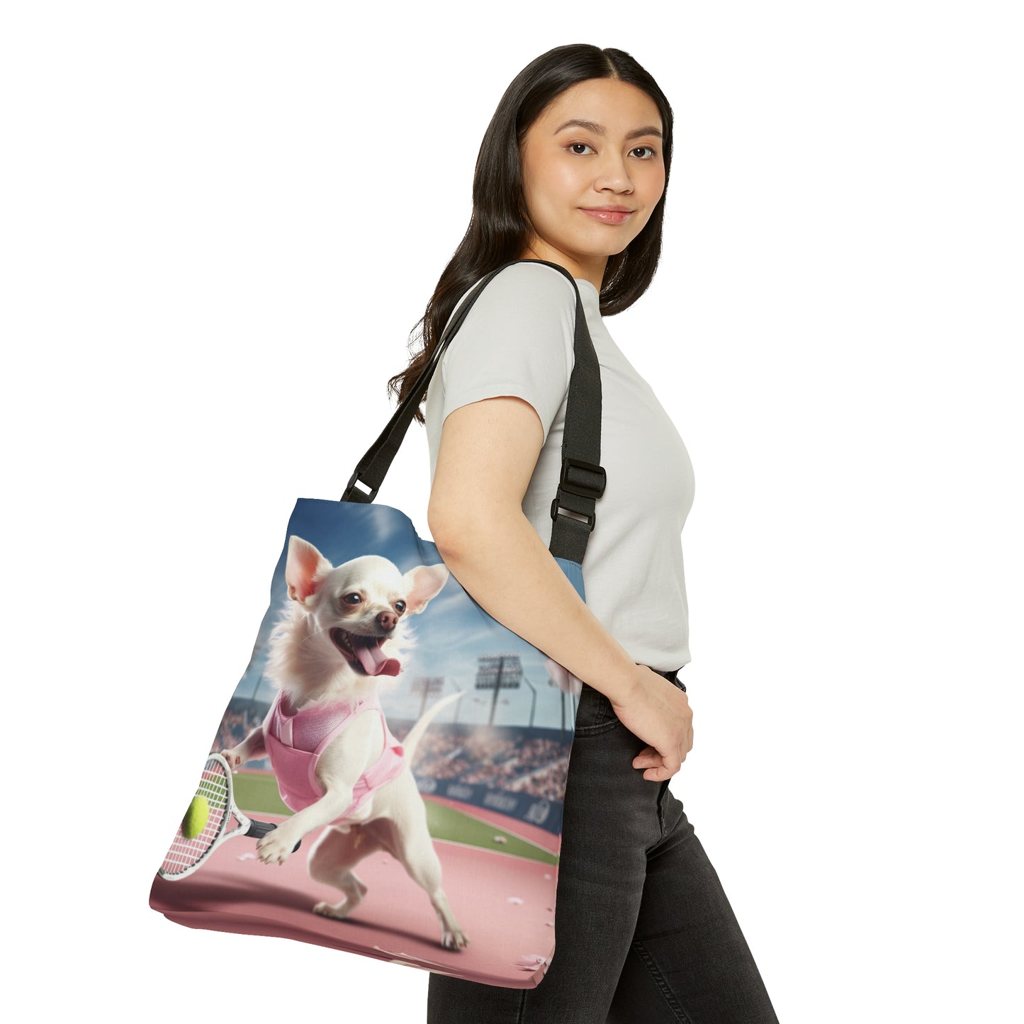 Chihuahua Tennis Ace: Traje rosa para perro, juego deportivo atlético de cancha - Bolsa de mano ajustable (AOP)