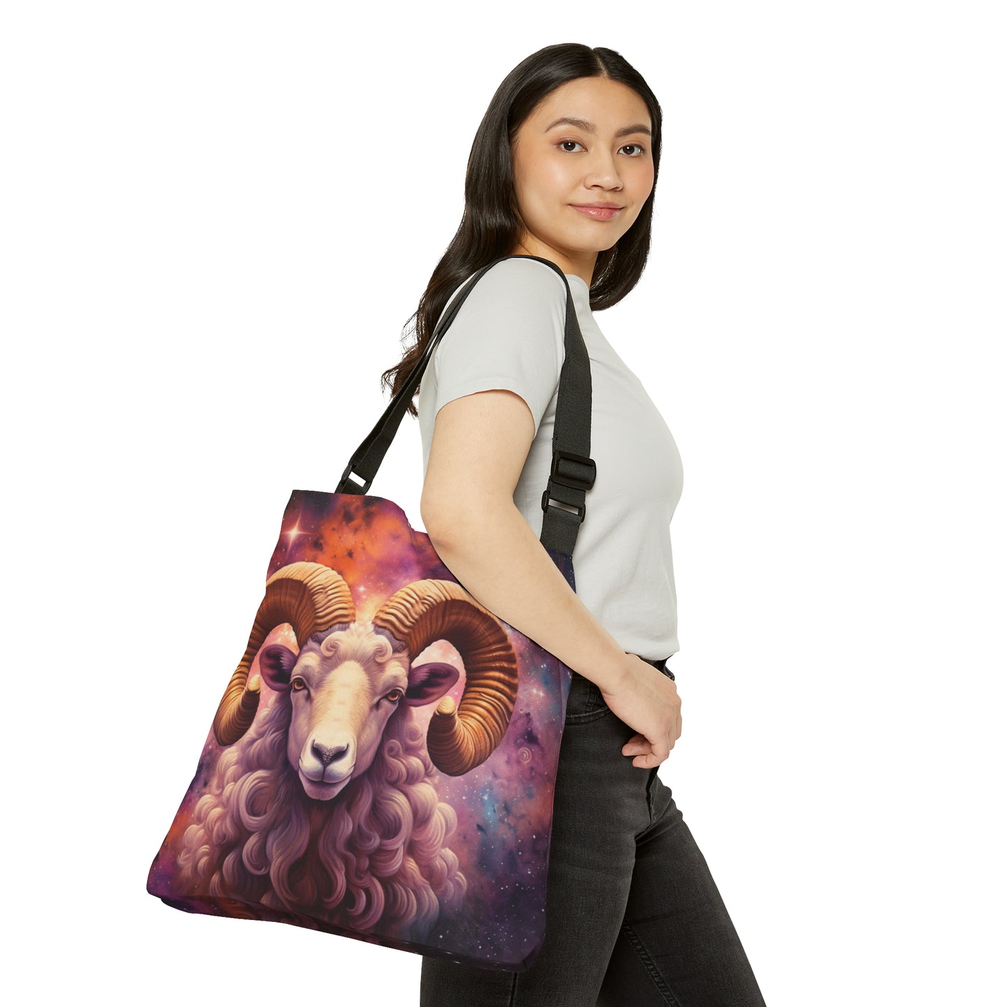 Constelación mística de Aries - Arte astrológico vibrante - Carnero del zodíaco - Bolsa de mano ajustable (AOP) 