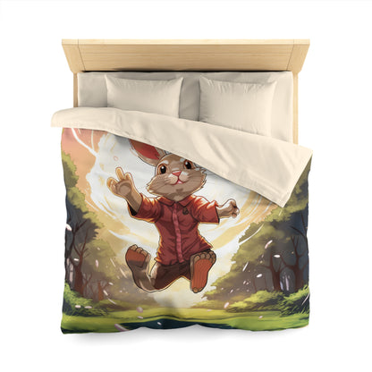 Disc Golf Rabbit: Bunny Aiming Frisbee for Basket Chain - Microfiber Duvet Cover