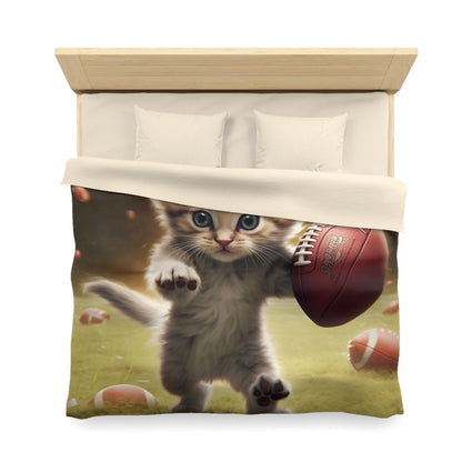 Football Kitty Fantasy: Feline Cat American Sport Quarterback - Microfiber Duvet Cover