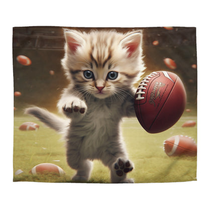 Football Kitty Fantasy: Feline Cat American Sport Quarterback - Microfiber Duvet Cover