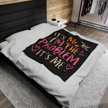 Its Me Hi Im The Problem Its Me - Retro Heart Valentine Gift - Velveteen Plush Blanket