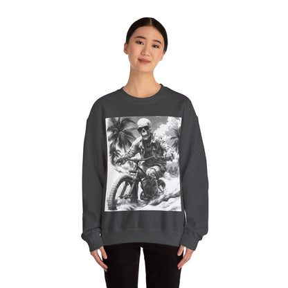 Esqueleto de motociclista con gafas de sol, montando en motocicleta en Sunset Boulevard en California, sudadera unisex con cuello redondo Heavy Blend™