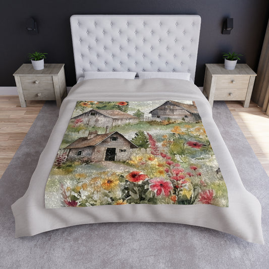 Country Wooden Houses with Flower Blooms - Cottagecore Floral Design - Outdoor Style - Crushed Velvet Blanket