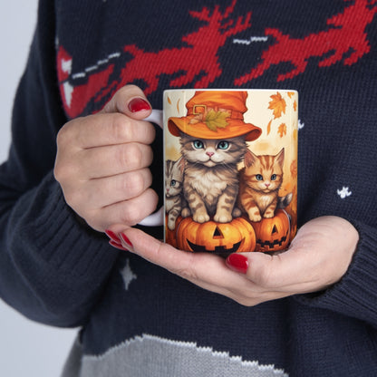 Kitty Cat Kittens Halloween - Lindos Furries en Calabaza - Decoración felina festiva - Taza de cerámica 11oz 