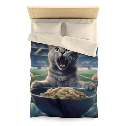 Halftime Football Feline: Screaming Sports Fan Cat Stadium Food Kitten - Microfiber Duvet Cover