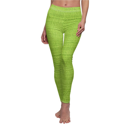 Lush Grass Neon Green: estilo de tela primaveral inspirado en la mezclilla - Leggings casuales cortados y cosidos para mujer (AOP)