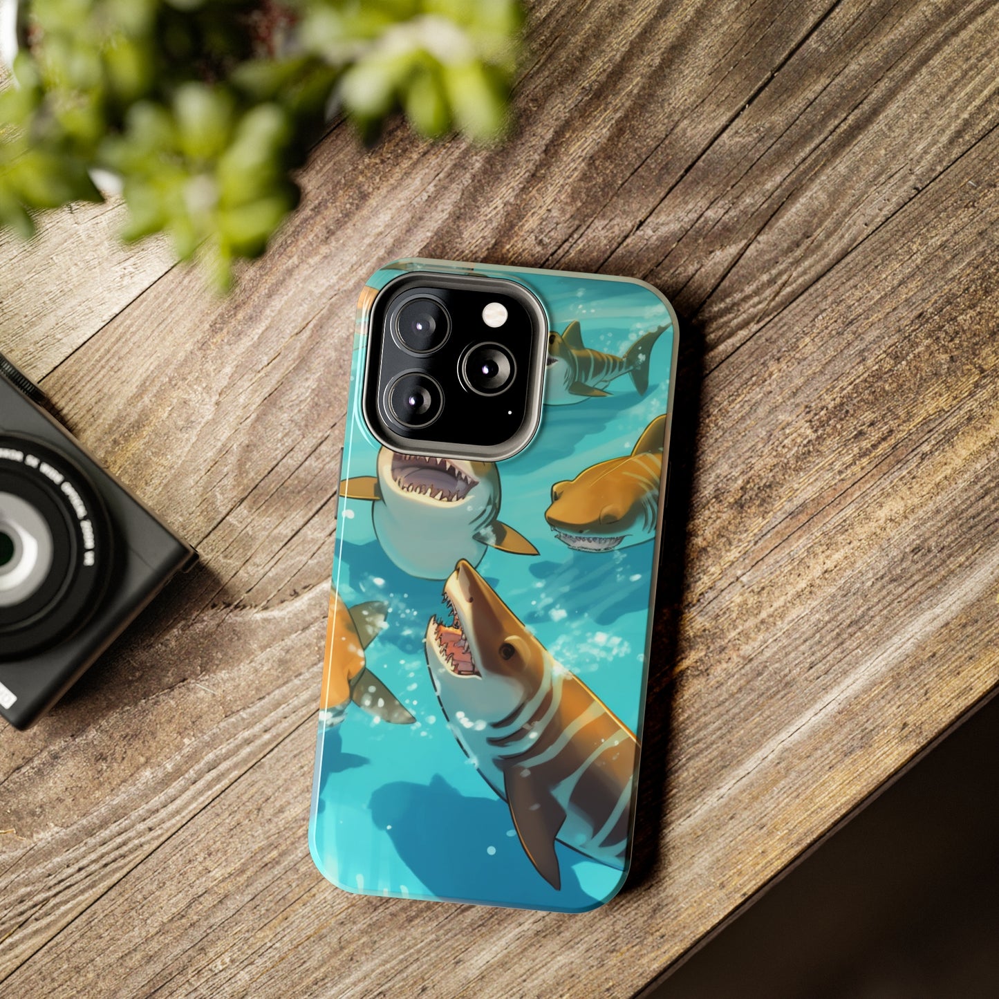 Tiger Shark: Ocean Marine Wildlife - Underwater - Tough Phone Cases