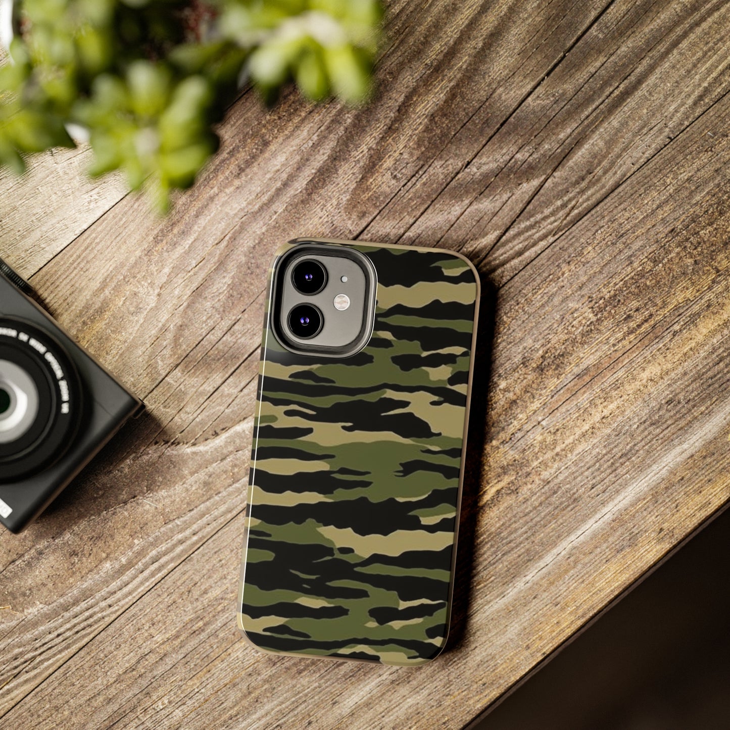 Tiger Stripe Camouflage: Vietnam War Era Style - Tough Phone Cases