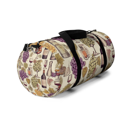 Wine Lovers Theme: Varieties of Wine, Grapes & Vineyards Design Duffel Bag