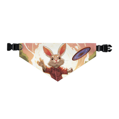 Disc Golf Rabbit: Bunny Aiming Frisbee for Basket Chain - Dog & Pet Bandana Collar