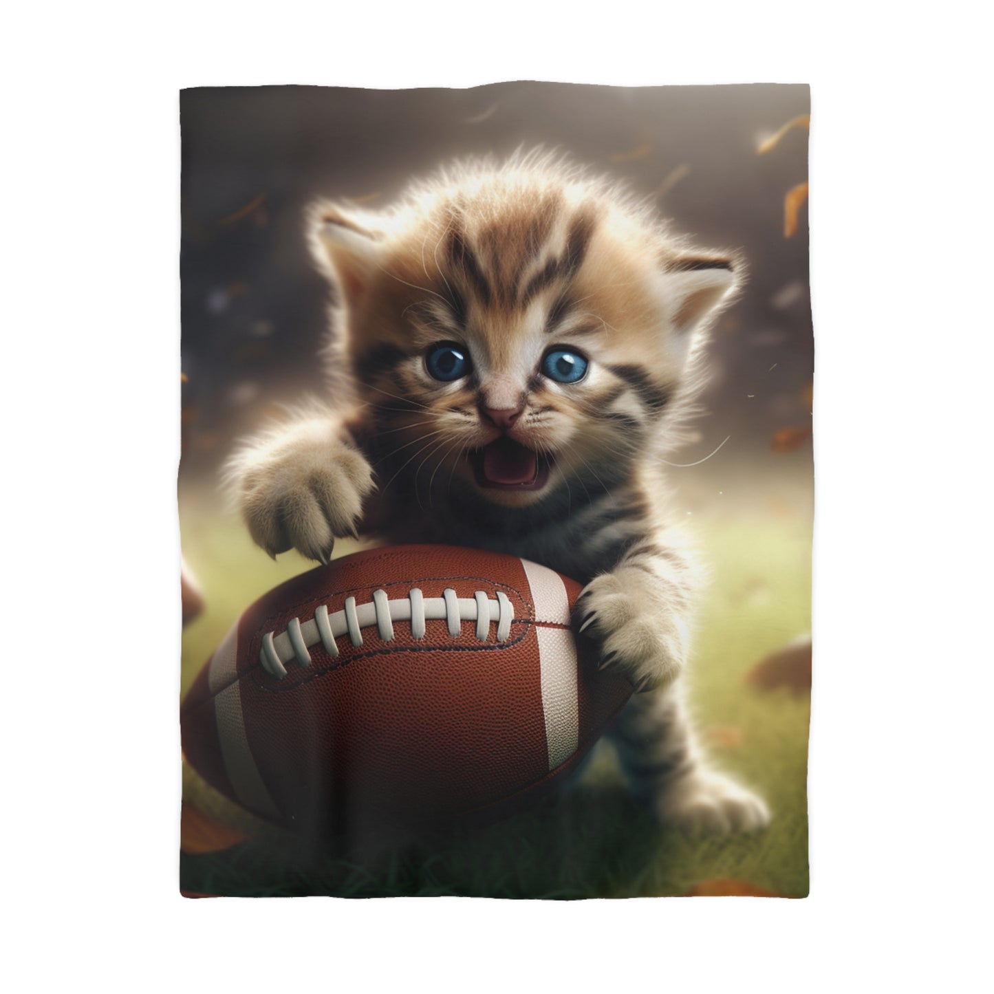 Football Kitten Touchdown: Tabby's Winning Play Sport Game - Microfiber Duvet Cover