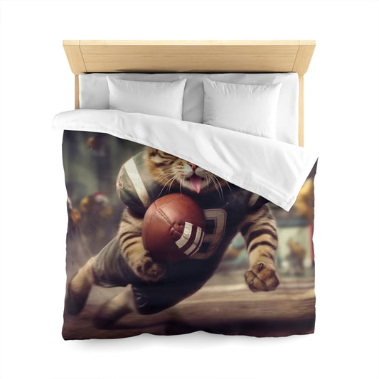 Football Field Felines: Kitty Cats in Sport Tackling Scoring Game Position - Microfiber Duvet Cover