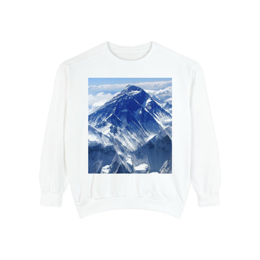 Monte Everest, Unisex Garment-Dyed Sweatshirt