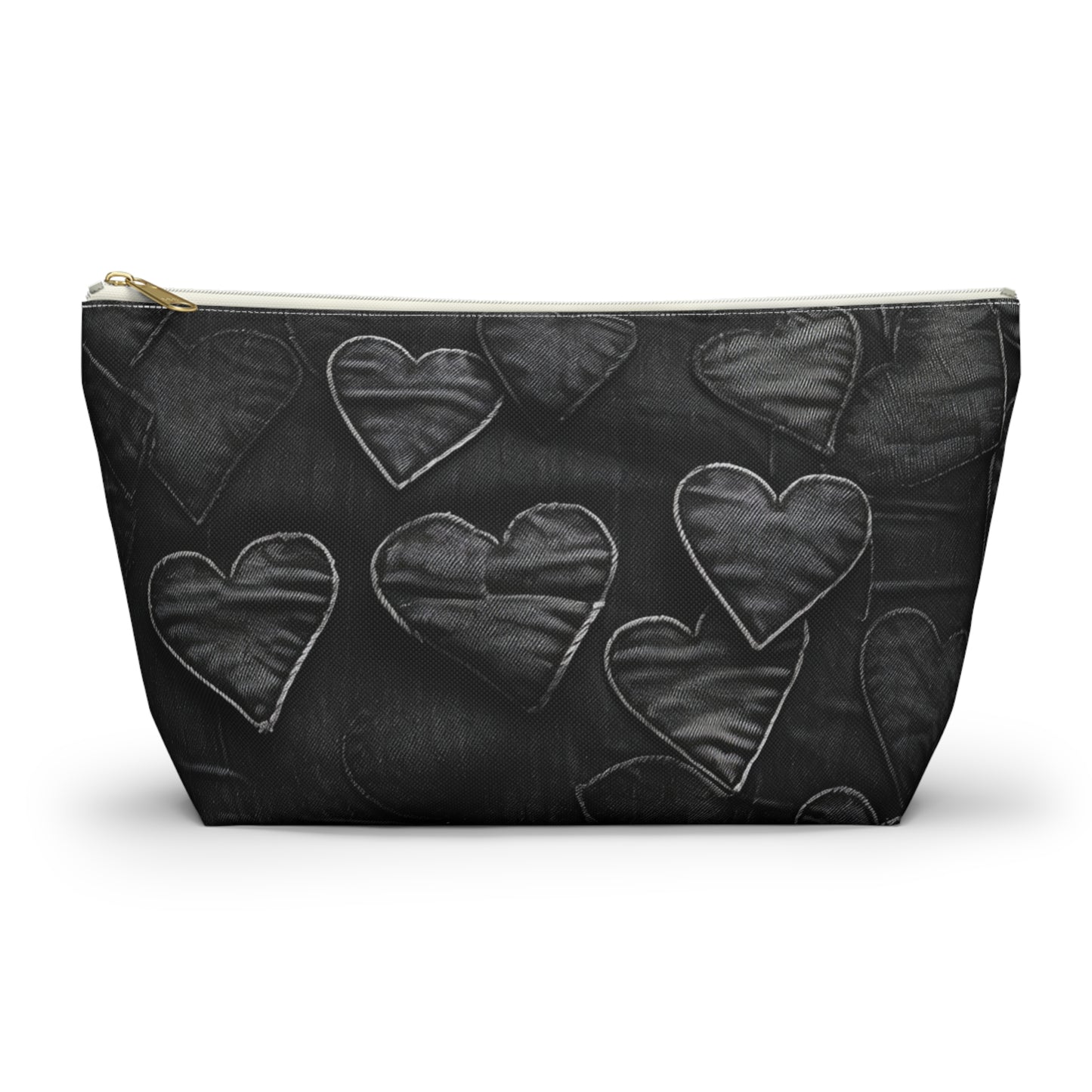 Negro azabache: diseño de bordado de corazón de tela desgastada inspirado en la mezclilla - Bolsa para accesorios con parte inferior en T 