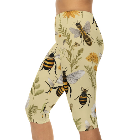 Whimsical Bees & Honeycombs Nature-Friendly Pattern Design Women’s Capri Leggings (AOP)