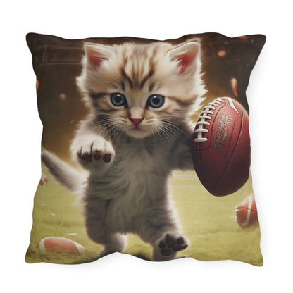 Football Kitty Fantasy: Feline Cat American Sport Quarterback - Outdoor Pillows