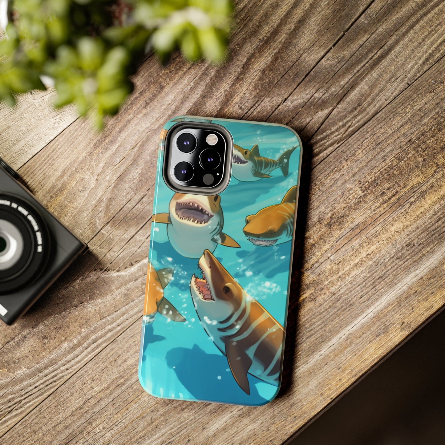 Tiger Shark: Ocean Marine Wildlife - Underwater - Tough Phone Cases