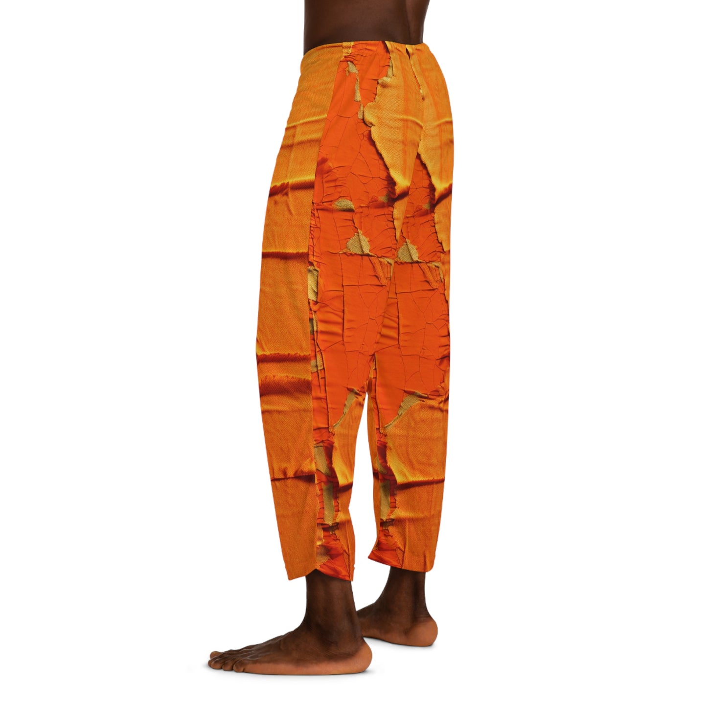 Naranja cítrico ardiente: tela vanguardista, desgastada e inspirada en la mezclilla - Pantalones de pijama para hombre (AOP)