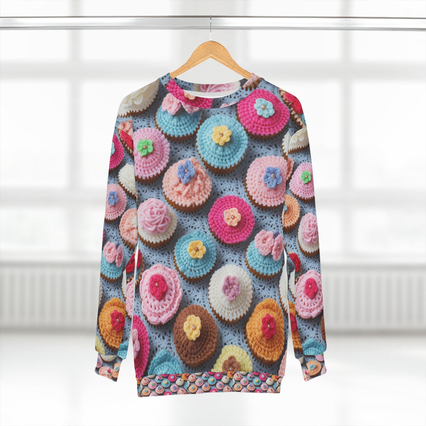 Crochet Cupcake Treat Frosted Cake Dessert Bakery Design - Sudadera unisex (AOP)