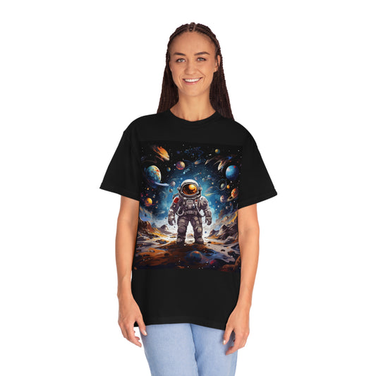 Viaje Galáctico: Viaje de Astronauta en Exploración Cósmica de Estrellas Celestiales - Camiseta unisex teñida de prendas 