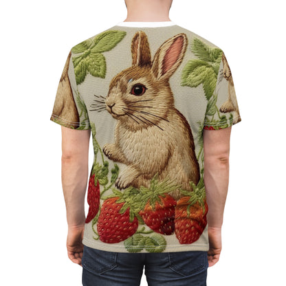 Conejo de fresa - Estilo de bordado - Munchies de frutas de fresas - Regalo de Pascua - Camiseta unisex cortada y cosida (AOP) 