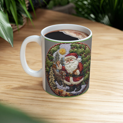 Ganchillo de pinos de Papá Noel, bosque festivo, árbol de Navidad y Claus, paisaje navideño - Taza de cerámica 11oz 