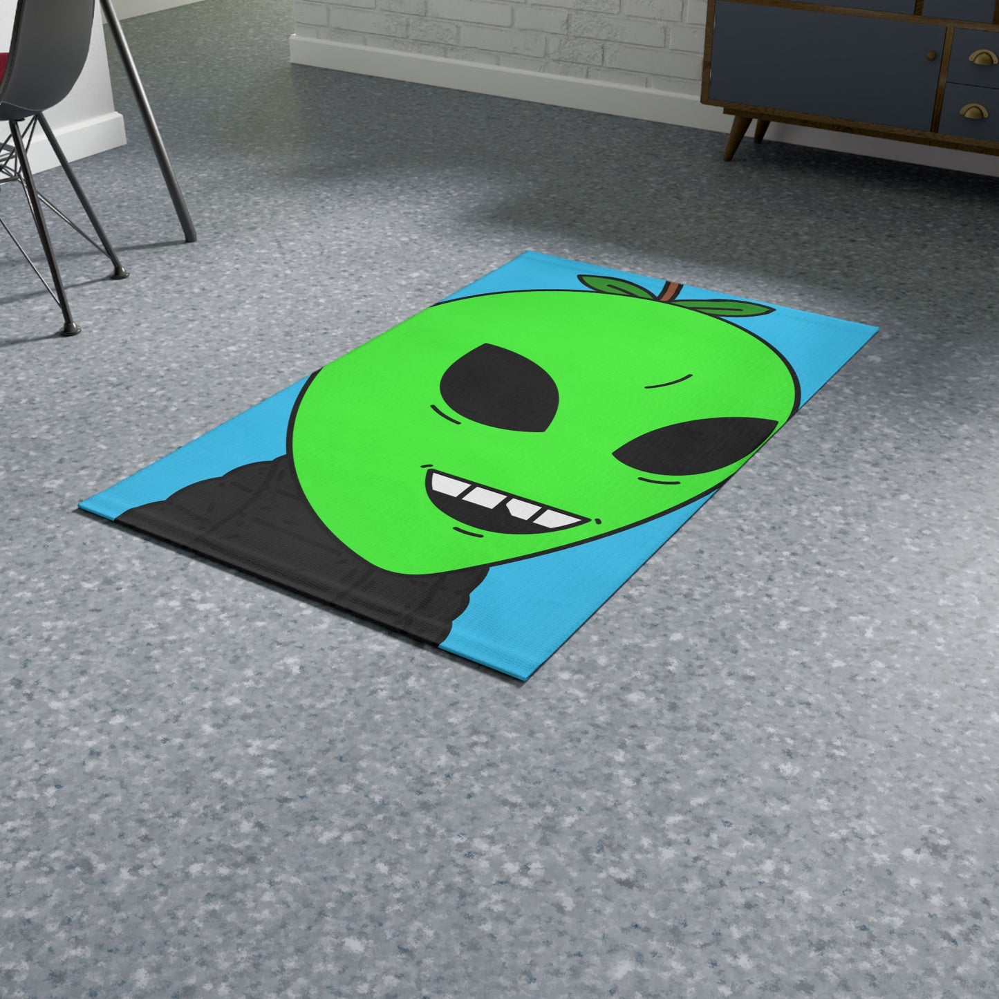 Green Apple Chipped tooth Visitor Smiling Dobby Rug