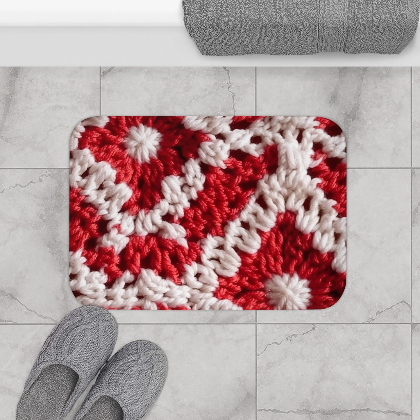 Cálido tejido de crochet rojo y blanco de invierno: diseño de textura cinematográfico elegante - Alfombra de baño