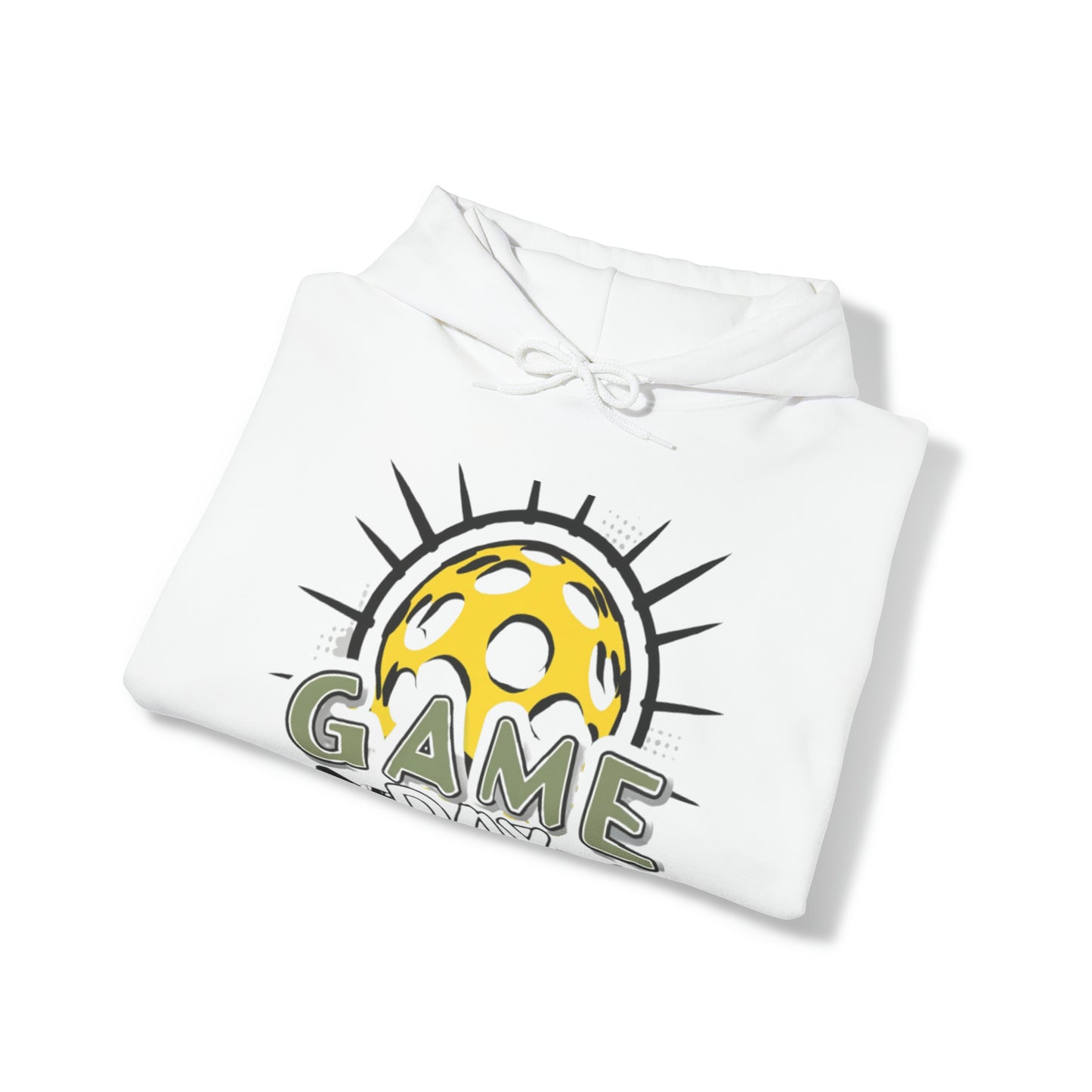 Emblema radiante de Pickleball con rayos solares dinámicos y letras del día del juego - Sudadera con capucha unisex Heavy Blend™