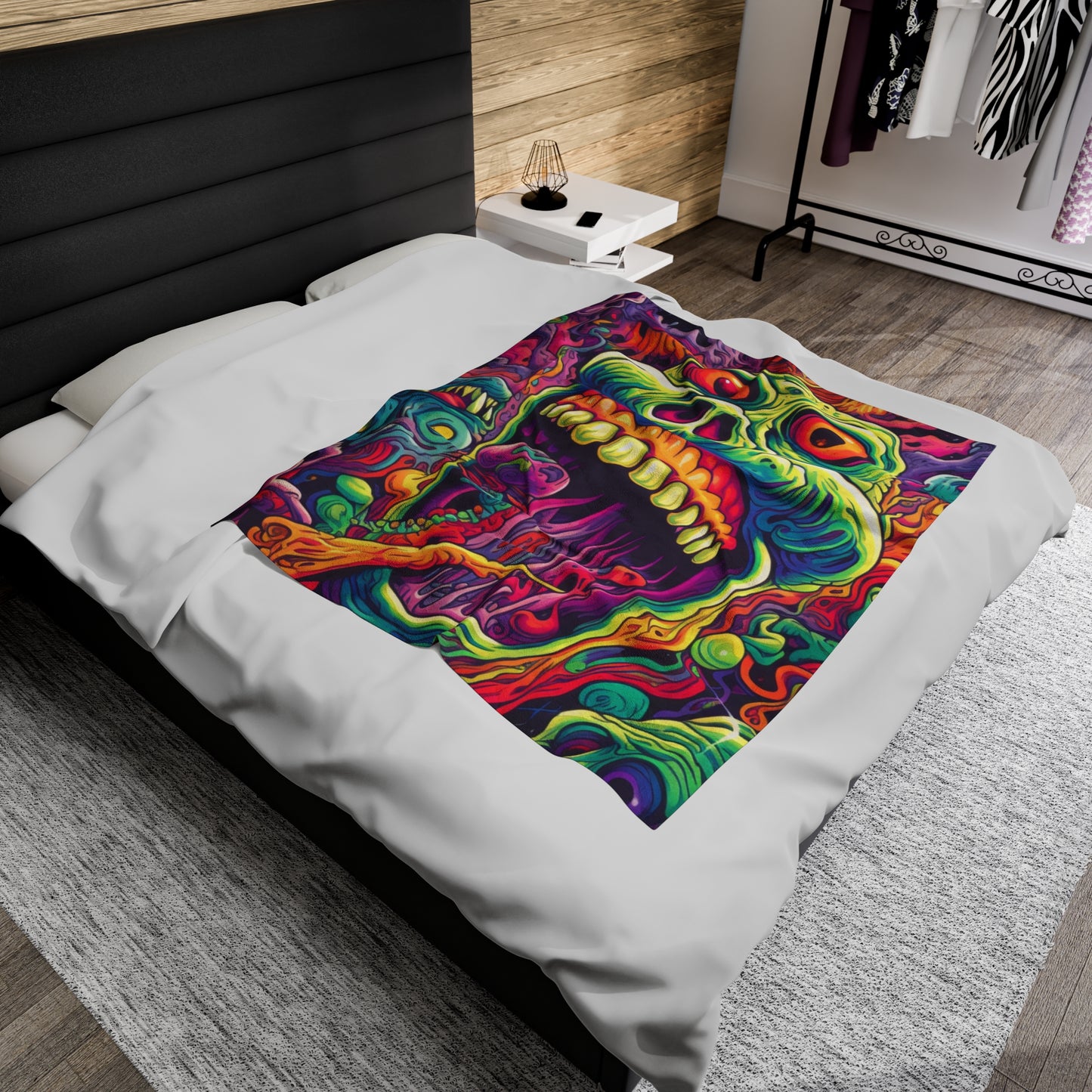 Super trippy and psychedelic Skull, Velveteen Plush Blanket