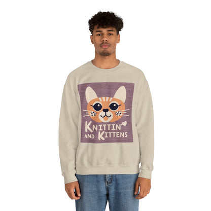 Amantes astutos de los gatos: tejido único con gatitos - Sudadera unisex con cuello redondo Heavy Blend™