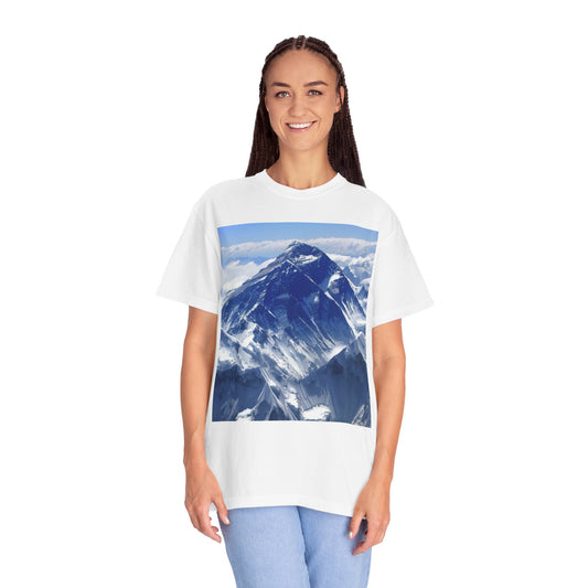 Monte Everest, Unisex Garment-Dyed T-shirt