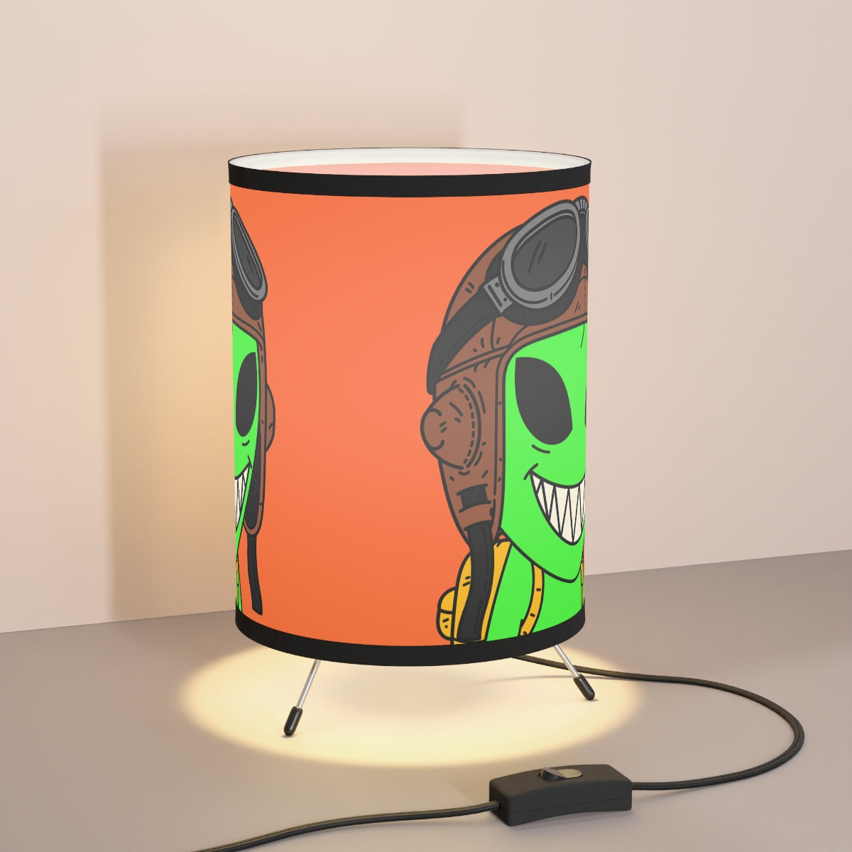 Aviator Space Force UFO Pilot Alien Flyer Tripod Lamp with High-Res Printed Shade, US\CA plug