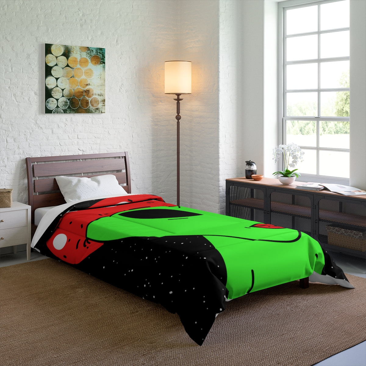 Mushroom Head Green Alien Visitor w/ Red Lips Bed Comforter