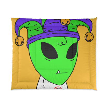 Joker Hat one Tooth Green Alien Anti Human T Shirt Visitor Bed Comforter