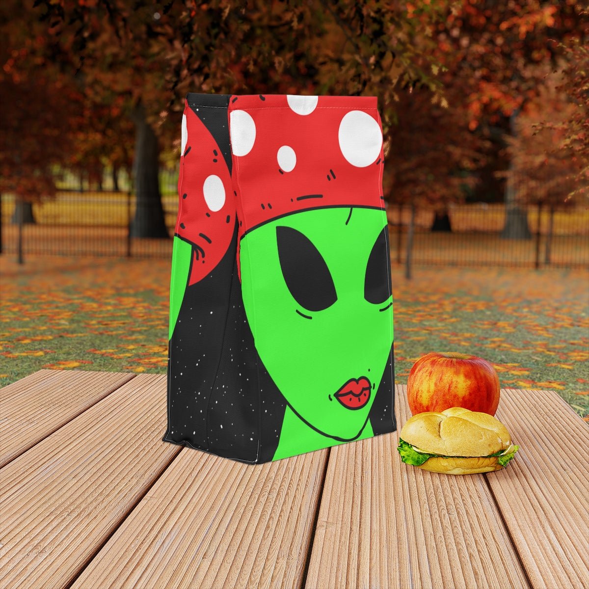 Mushroom Head Green Alien Visitor w/ Red Lips Polyester Lunch Bag