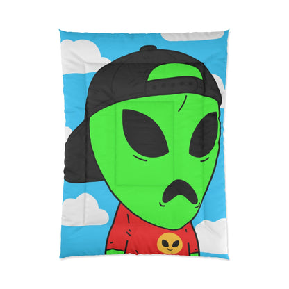 Green Alien Large V Mouth Black Cap Red Visi T Shirt Visitor Bed Comforter