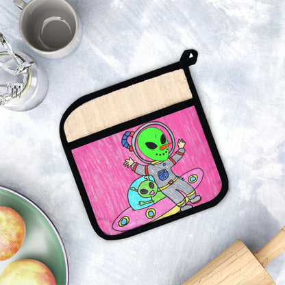 Veggie Visi Alien Vegetable Visitor UFO Pot Holder with Pocket