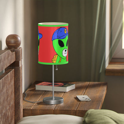 Dog Bear Mouth Alien Visitor Visi Hat Lamp on a Stand、US|CA プラグ