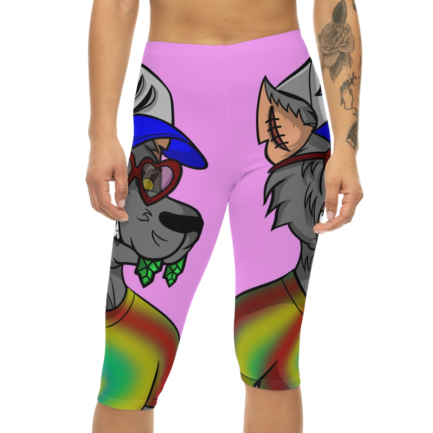 Valentine Heart Wolf Werewolve Tiedye Women’s Capri Leggings (AOP)